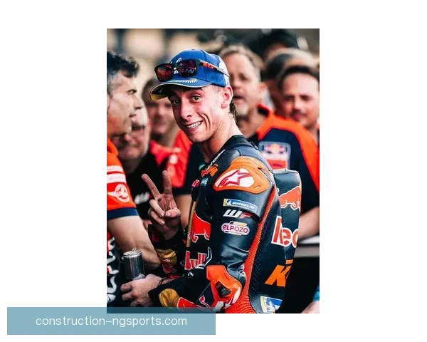 摩托GP赛季激烈角逐 崔姆、马尔凯斯两大高手竞争激烈 谁将称霸2026赛季