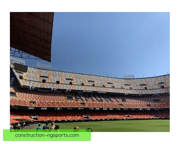 瓦伦西亚足球俱乐部历史辉煌与挑战并存的荣耀之路