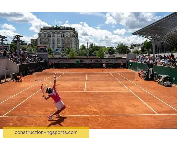 网球赛季最新战报：顶尖选手激烈对决精彩瞬间盘点