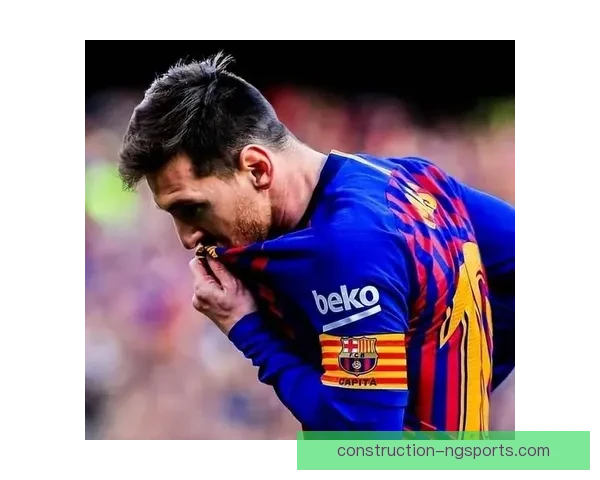 梅西再次回归阿根廷国家队备战世界杯预选赛球迷热议表现